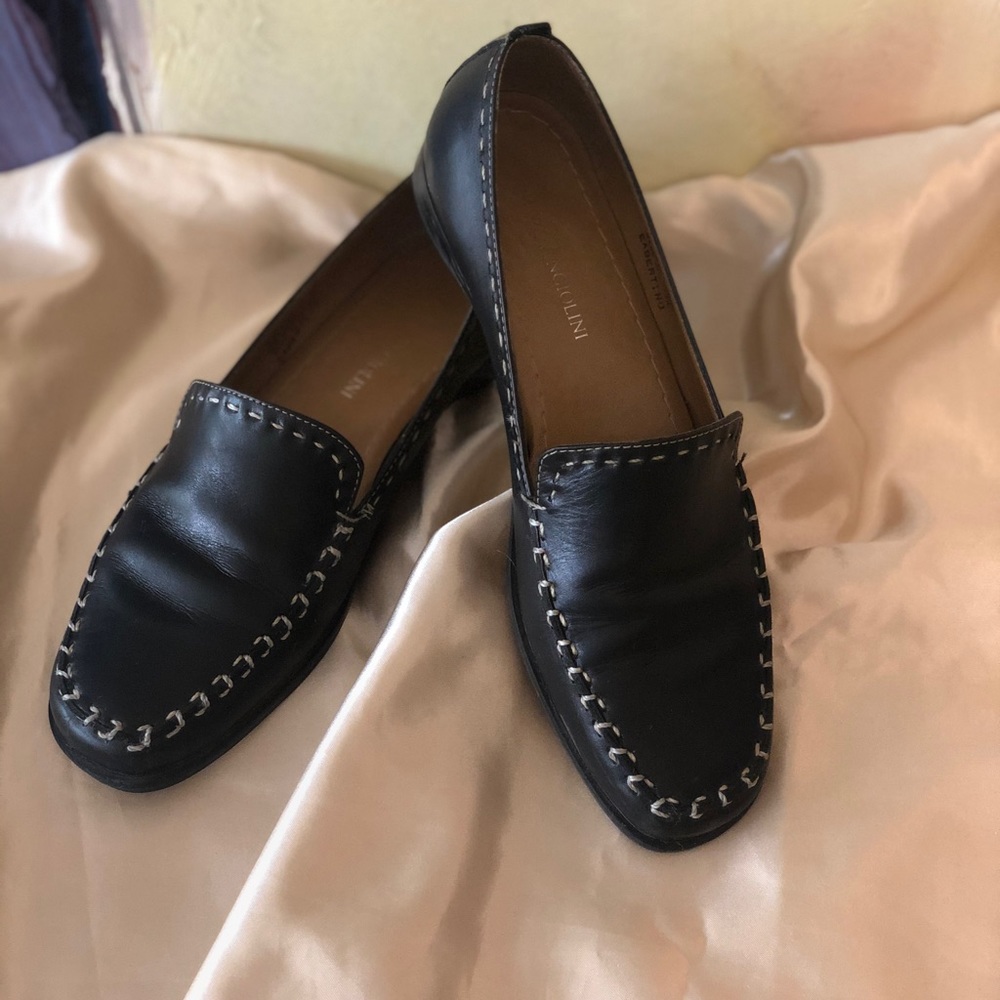 Ladies shoes